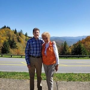 Meet your Posher, Joyce